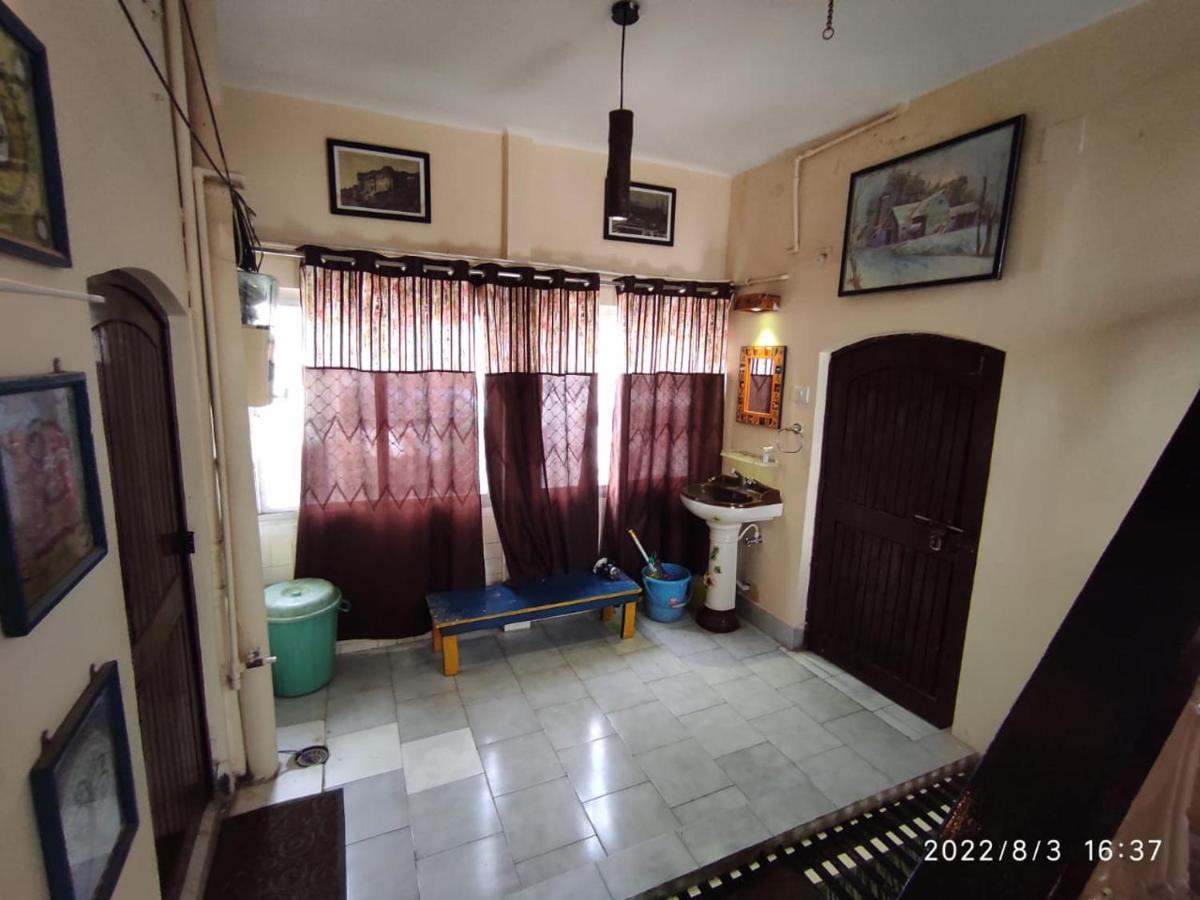 Monalisa Hostel فاراناسي المظهر الخارجي الصورة
